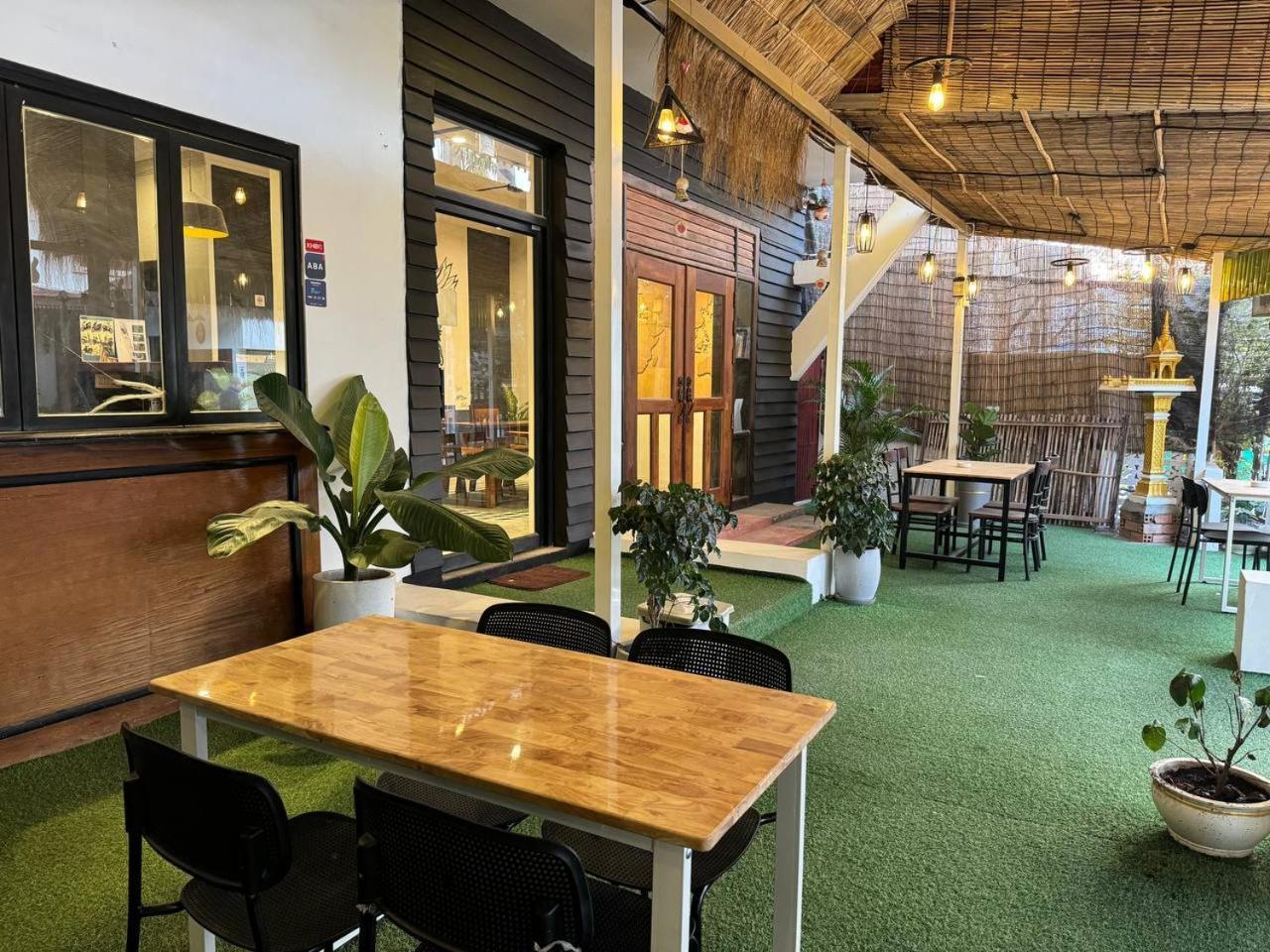 The Hive Hotel Siem Reap Eksteriør bilde